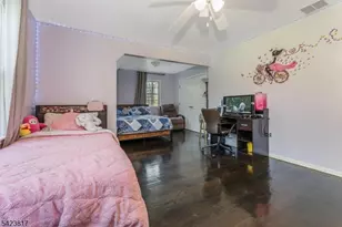 722 County Rd 579, Raritan Township, NJ 08822 - Photo 29