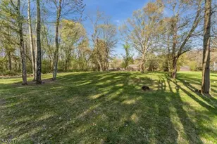 722 County Rd 579, Raritan Township, NJ 08822 - Photo 41