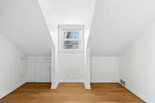 512 Gallows Hill Rd, Cranford Township, NJ 07016 - Photo 21