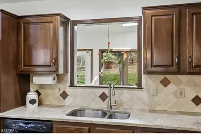 34 Knollcroft Rd, Bernards Township, NJ 07920 - Photo 11