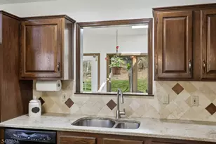 34 Knollcroft Rd, Bernards Township, NJ 07920 - Photo 11