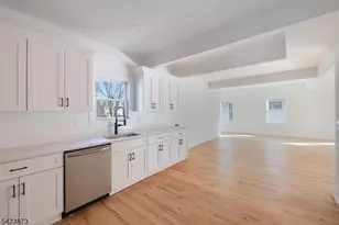 287 Orange Rd, Montclair, NJ 07042 - Photo 9