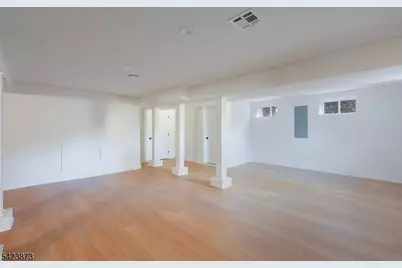 287 Orange Rd, Montclair, NJ 07042 - Photo 27