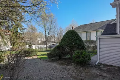 287 Orange Rd, Montclair, NJ 07042 - Photo 37