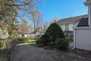 287 Orange Rd, Montclair, NJ 07042 - Photo 37