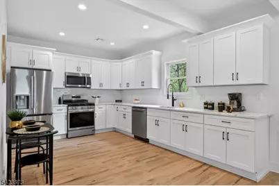 287 Orange Rd, Montclair, NJ 07042 - Photo 7