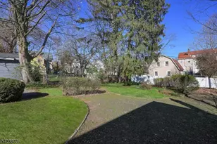 287 Orange Rd, Montclair, NJ 07042 - Photo 33