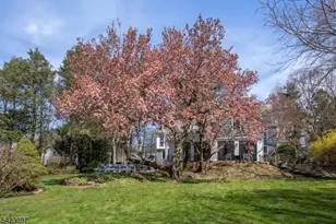 45 Village Rd, Harding Township, NJ 07976 - Photo 3