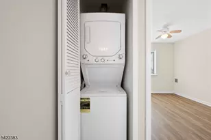 62 Eton Way, Franklin Township, NJ 08873 - Photo 17