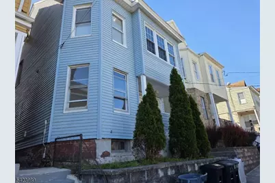 18 Michigan Ave, Paterson, NJ 07503 - Photo 11