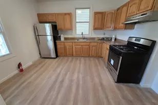 18 Michigan Ave, Paterson, NJ 07503 - Photo 9