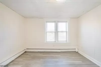 226 Franklin Ave #2R, Nutley, NJ 07110 - Photo 7