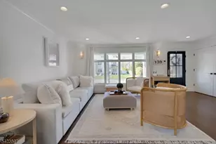 98 N Summit Ave, Chatham, NJ 07928 - Photo 5