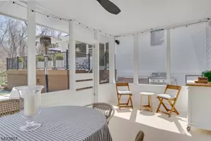 98 N Summit Ave, Chatham, NJ 07928 - Photo 17