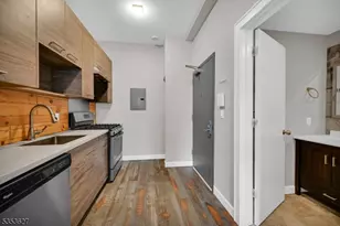 180 Spring St, Newton, NJ 07860 - Photo 3