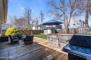 469 Center Ave, Middletown, NJ 07748 - Photo 19