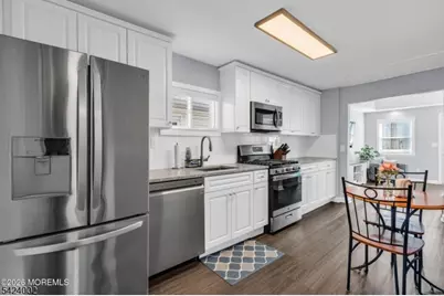 469 Center Ave, Middletown, NJ 07748 - Photo 13