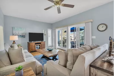 43 Farragut Dr, Brick Twp., NJ 08723 - Photo 13