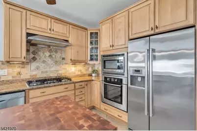 43 Farragut Dr, Brick Twp., NJ 08723 - Photo 9