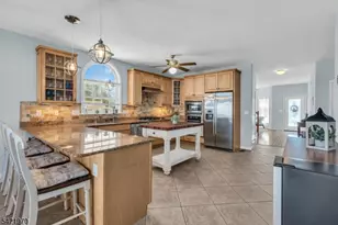 43 Farragut Dr, Brick Twp., NJ 08723 - Photo 7