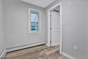 25 Kiel Ave, Butler, NJ 07405 - Photo 5