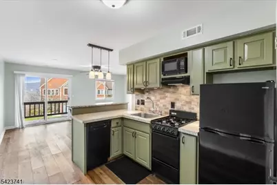 4 Alta Ct #5, Vernon, NJ 07462 - Photo 7