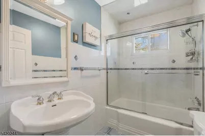 123 Thatchers Hill Rd, Raritan Township, NJ 08822 - Photo 19