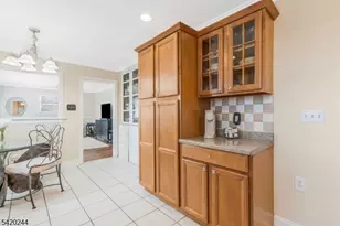 123 Thatchers Hill Rd, Raritan Township, NJ 08822 - Photo 13