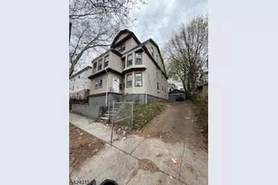 672-674 Irvine Turner Blvd, Newark, NJ 07112 - Photo 1