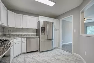 30 Birch Terrace, Mount Arlington, NJ 07856 - Photo 5