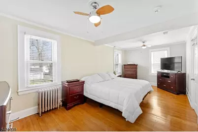 15 Melrose Ter, Elizabeth, NJ 07208 - Photo 11