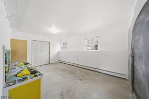 911 Upper Dr, Stillwater, NJ 07860 - Photo 21