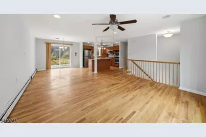 911 Upper Dr, Stillwater, NJ 07860 - Photo 5