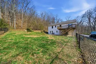 911 Upper Dr, Stillwater Twp., NJ 07860 - Photo 25