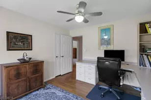 262 Skyline Dr, Long Hill Township, NJ 07946 - Photo 35