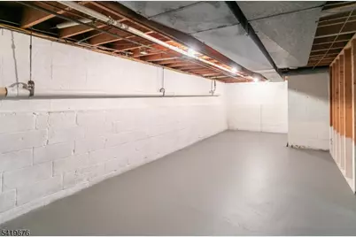 262 Skyline Dr, Long Hill Township, NJ 07946 - Photo 43