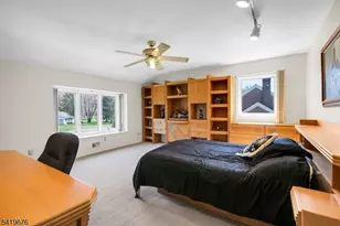 262 Skyline Dr, Long Hill Township, NJ 07946 - Photo 33