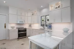 39 Red Oak Way, Montgomery Township, NJ 08502 - Photo 11