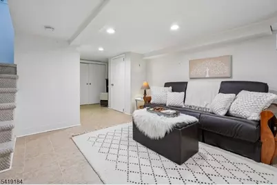 325 Manor Ave, Cranford Township, NJ 07016 - Photo 17