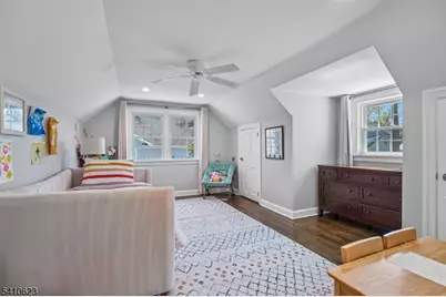 14 Edgewood Rd, Chatham, NJ 07928 - Photo 17