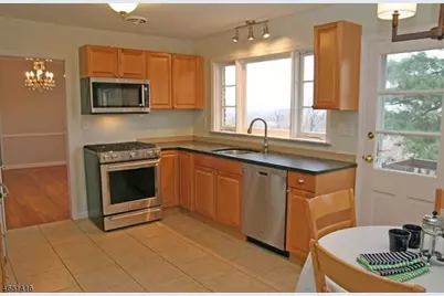 11 Argyle Ct, Summit, NJ 07901 - Photo 7