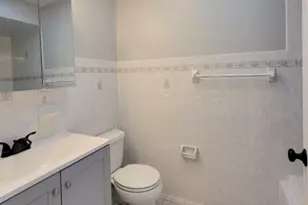 11 Wallis Ave, Jersey City, NJ 07306 - Photo 9