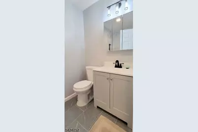 11 Wallis Ave #1, Jersey City, NJ 07306 - Photo 13