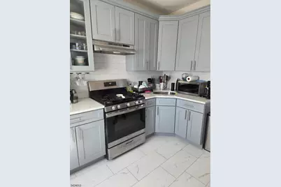 136 Hobson St, Newark, NJ 07112 - Photo 7