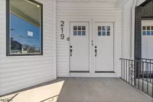 219 Clerk St, Jersey City, NJ 07305 - Photo 17