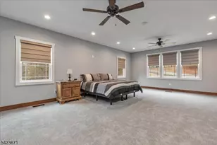 235 Long View Union Grove, Bedminster Township, NJ 07931 - Photo 23