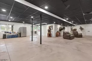 235 Long View Union Grove, Bedminster Township, NJ 07931 - Photo 31