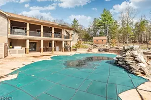 235 Long View Union Grove, Bedminster Township, NJ 07931 - Photo 39