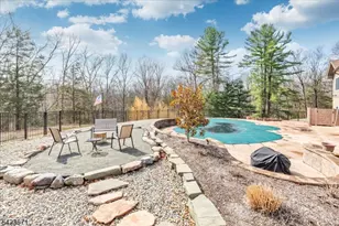 235 Long View Union Grove, Bedminster Township, NJ 07931 - Photo 47