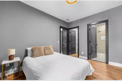 219 Clerk St, Jersey City, NJ 07305 - Photo 11